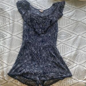 Romper Lace up front size small